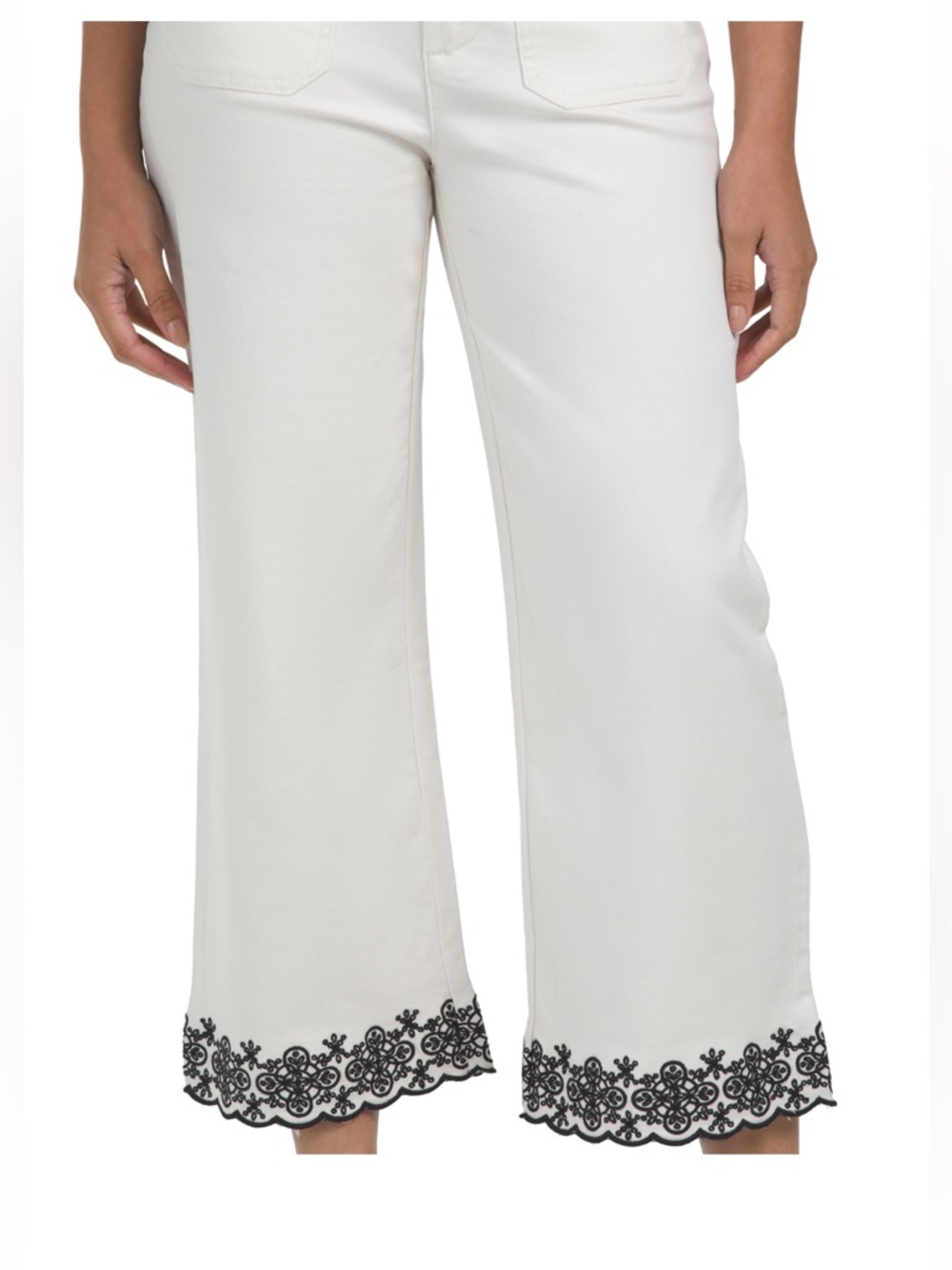 Worn Once! Bagatelle Women's White Cropped Jeans with Black Scalloped Embroidery - Picture 3 of 11